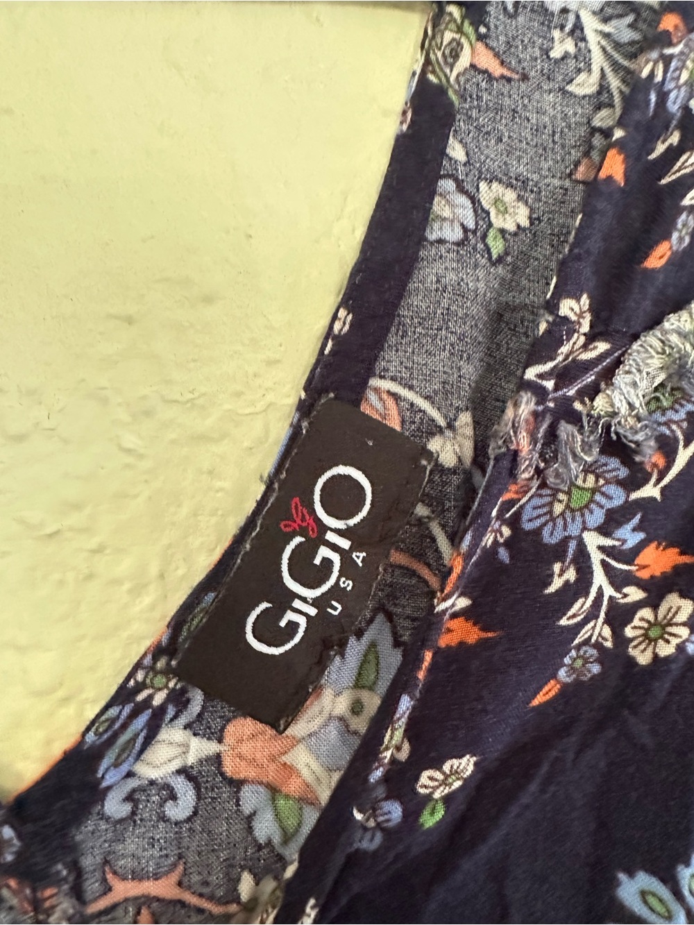 Boho Floral Navy Maxi Dress with V-Neck EUC - Picture 7 of 8